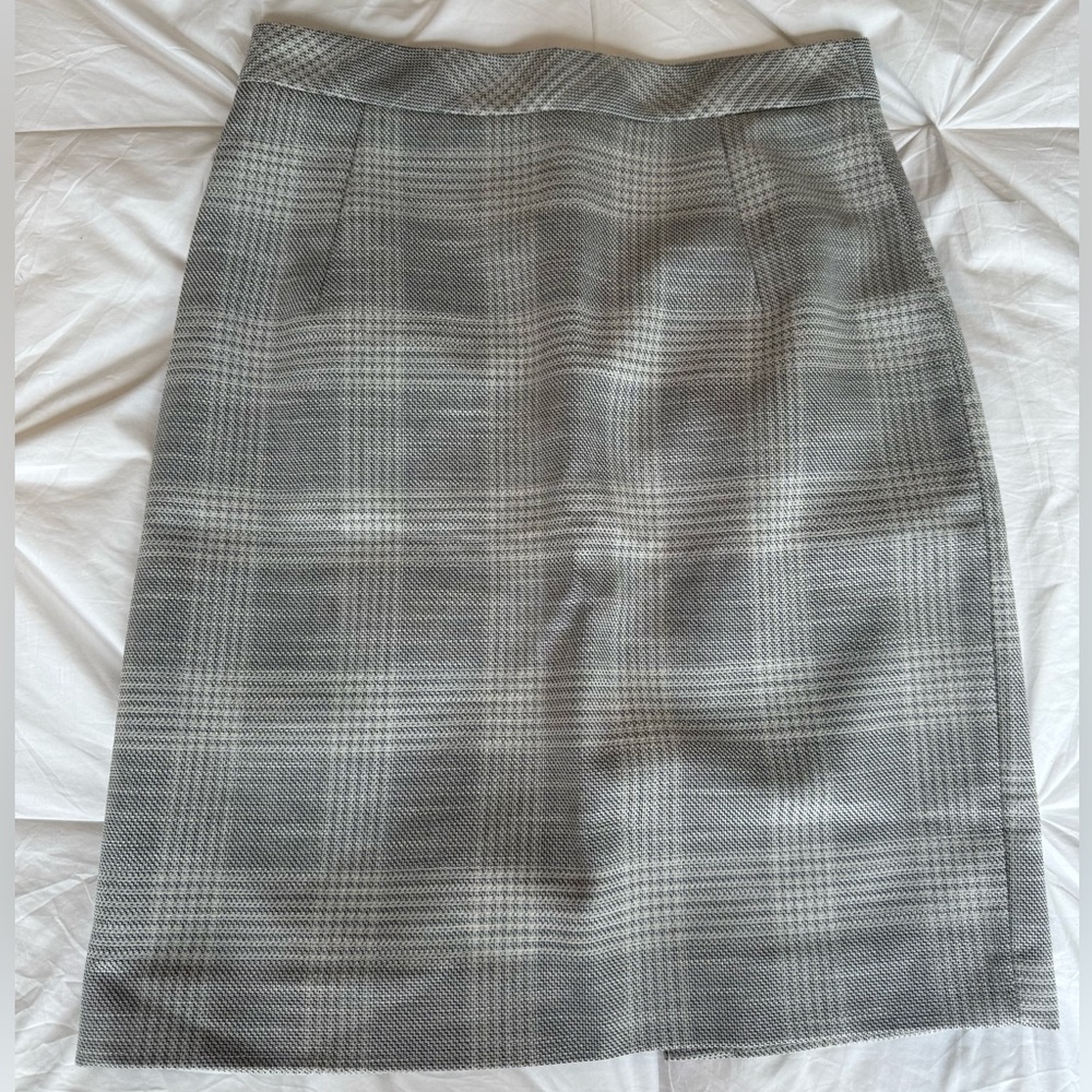 H&M Gray Checkered Pencil Skirt